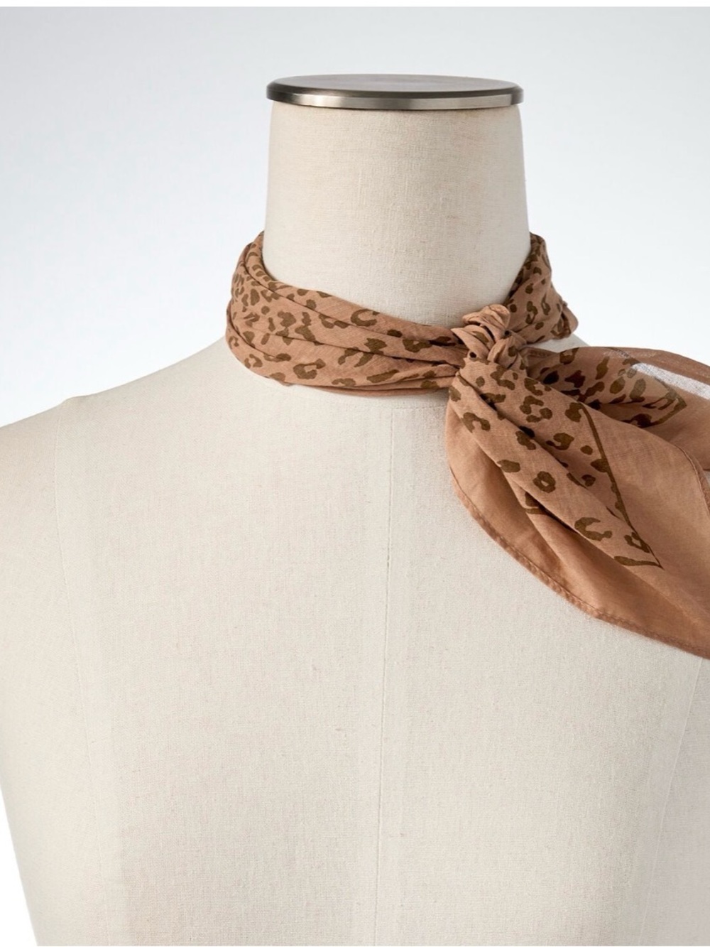 NWT Talbots Neckerchief in Cheetah